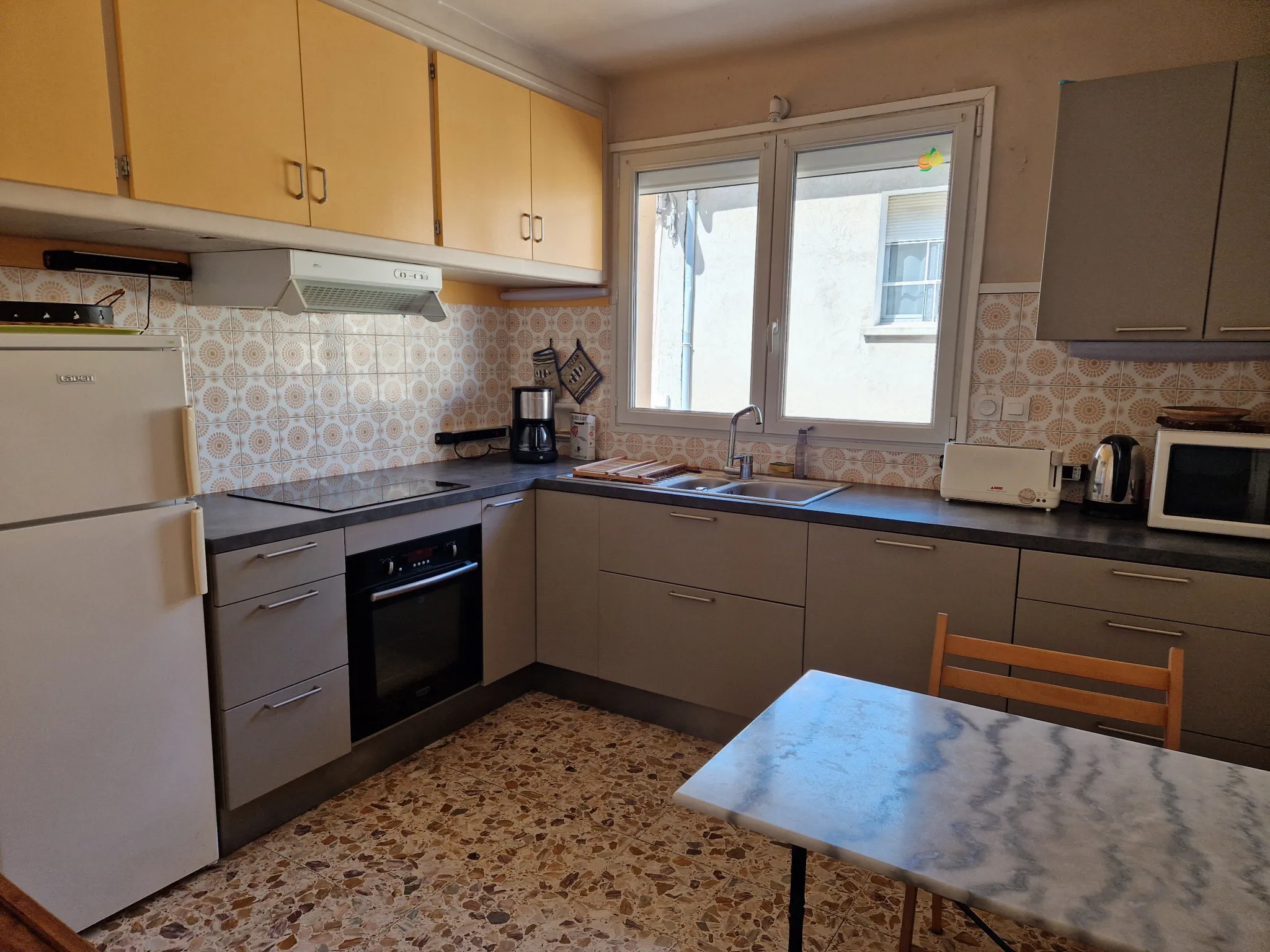 Appartement à Port Vendres avec 2 Chambres et Terrasse 