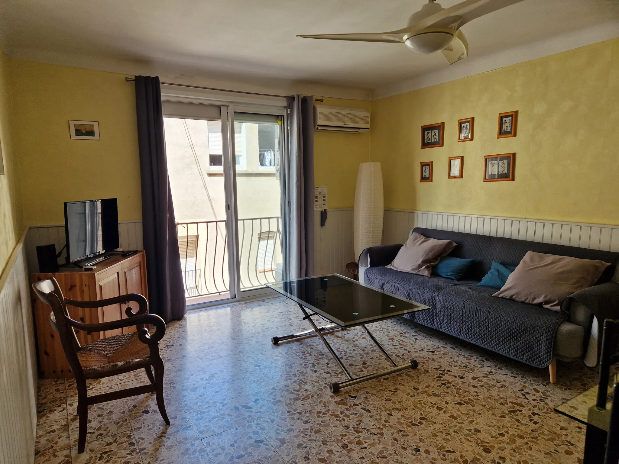 Appartement à Port Vendres avec 2 Chambres et Terrasse 