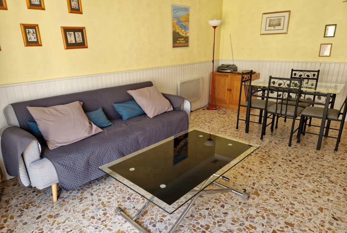 Appartement à Port Vendres avec 2 Chambres et Terrasse 