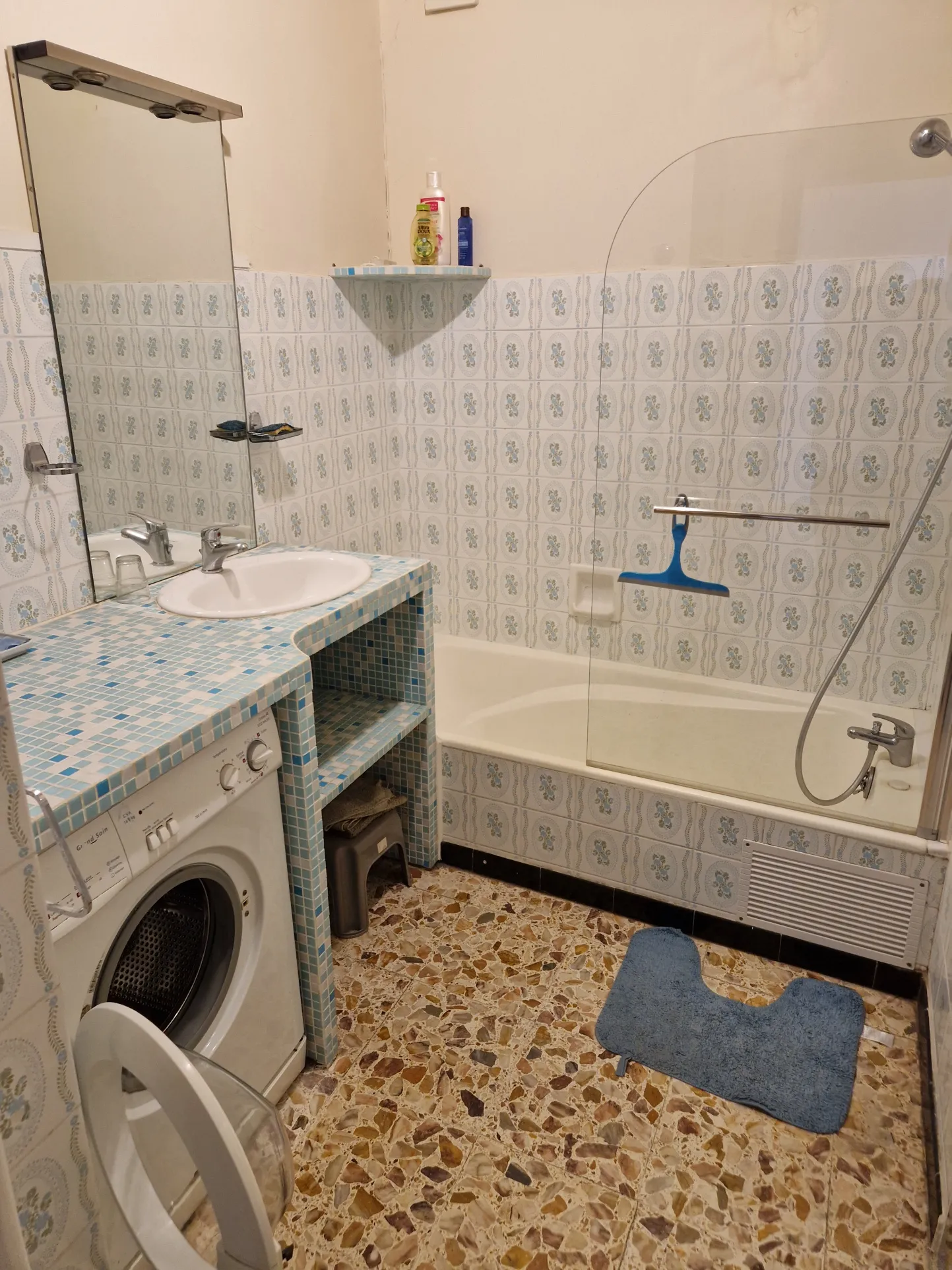 Appartement à Port Vendres avec 2 Chambres et Terrasse 