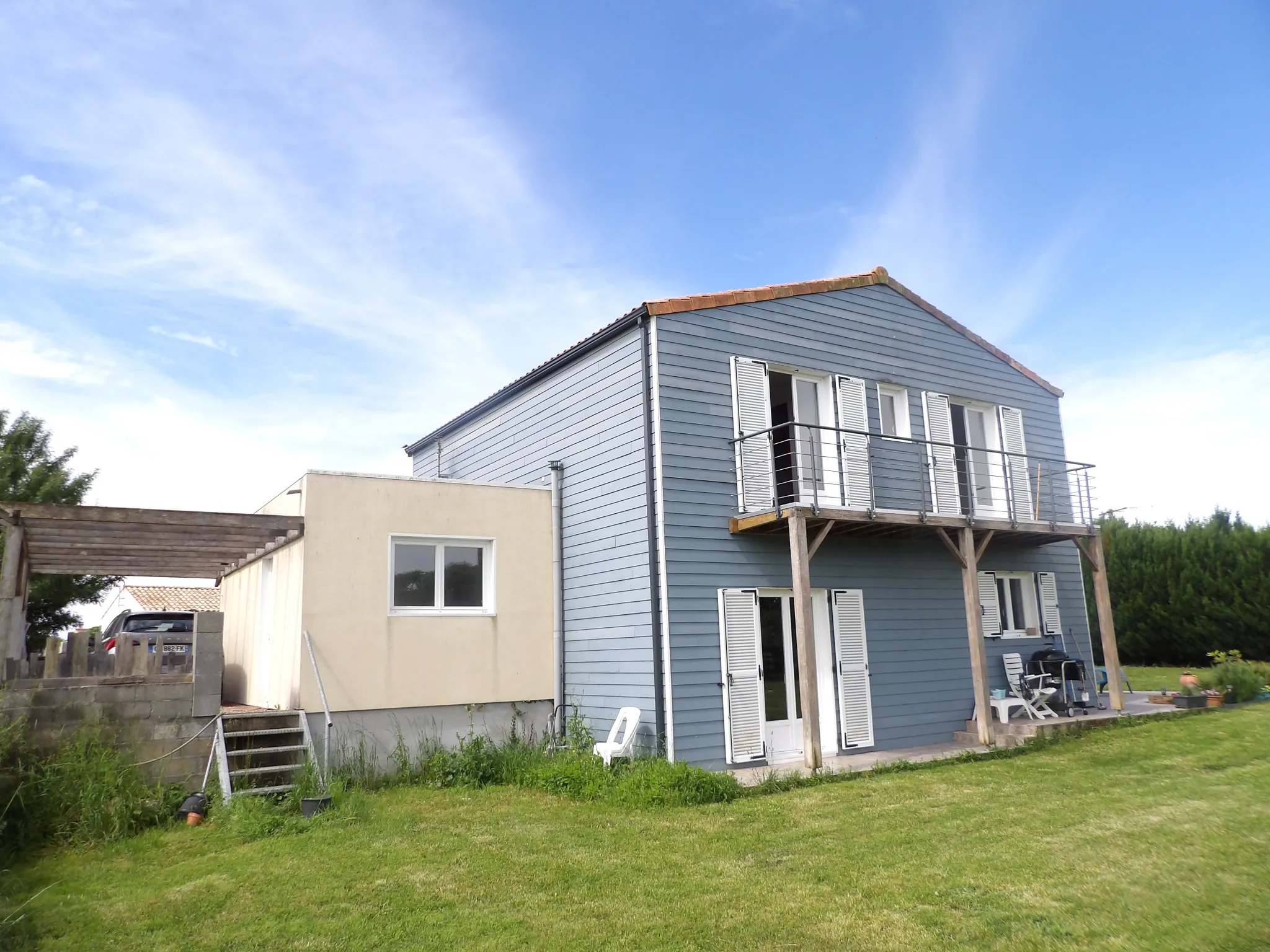 Maison d'architecte à ossature bois non mitoyenne 