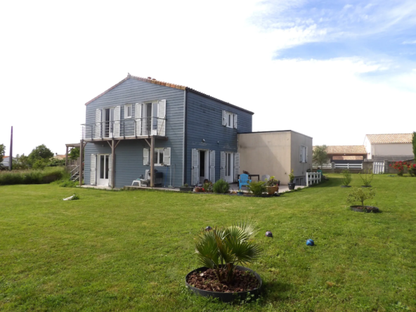 Maison d'architecte à ossature bois non mitoyenne