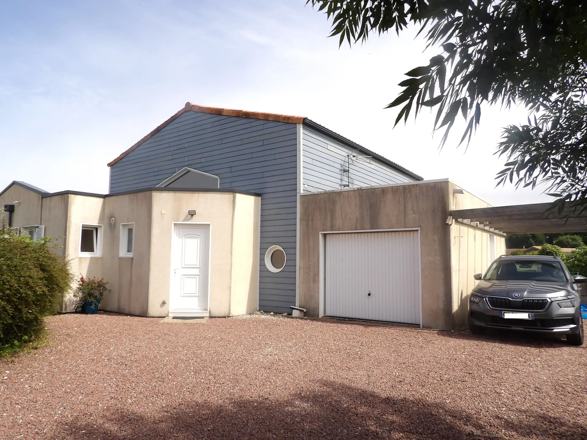 Maison d'architecte à ossature bois non mitoyenne 