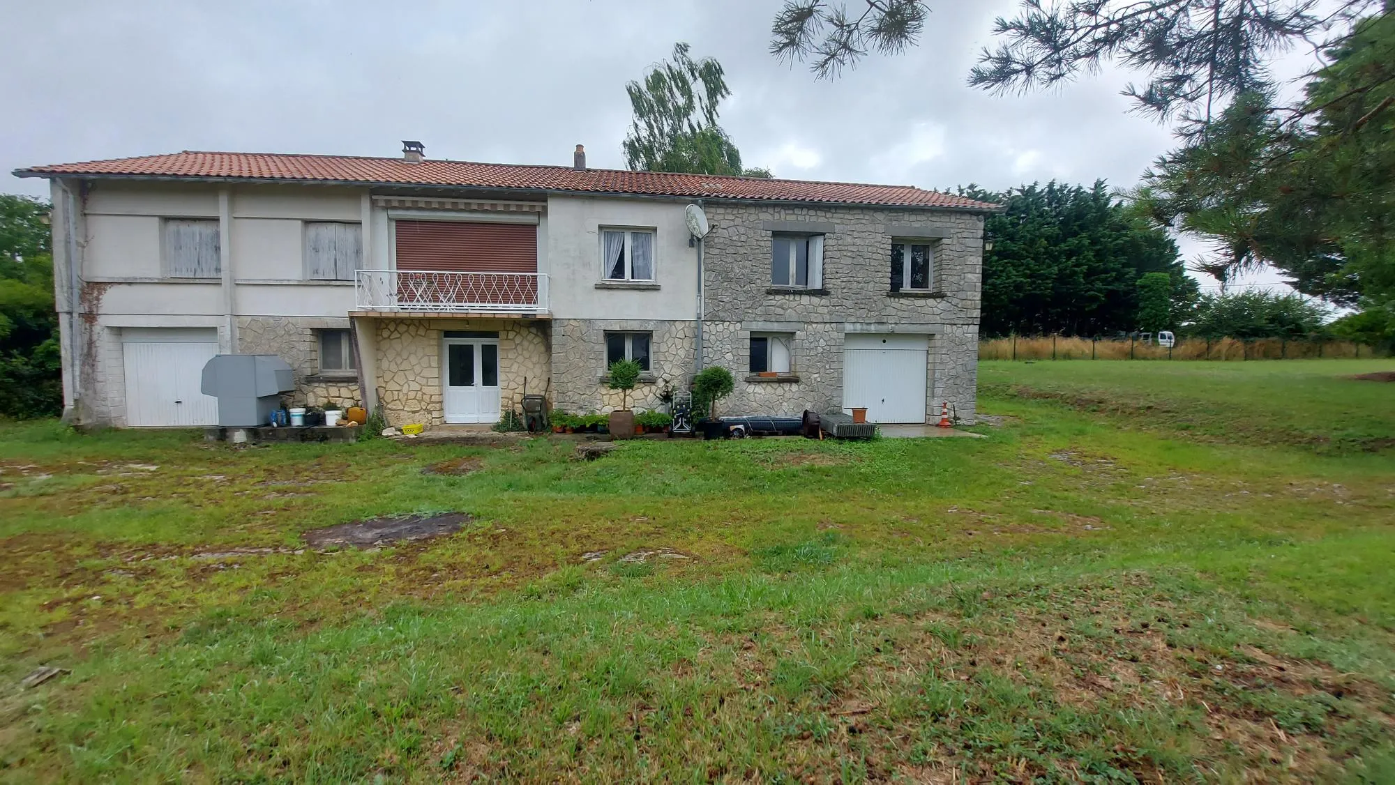 Charmante maison des années 60 avec vue sur la Charente 