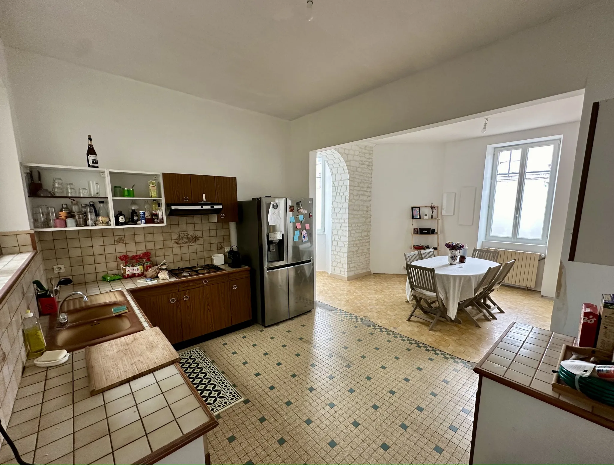 Ensemble immobilier unique avec maison d'habitation et studio à Cognac 