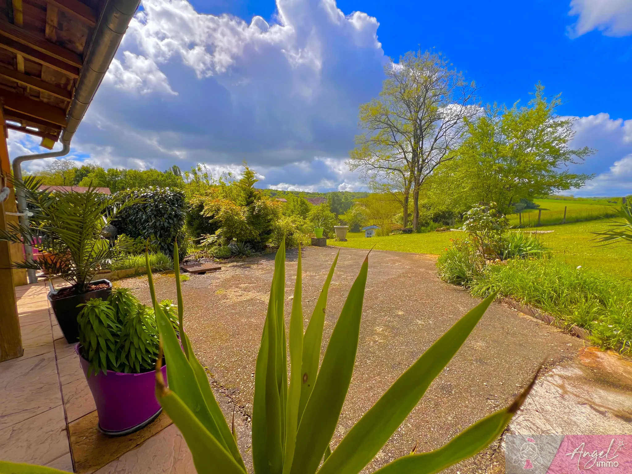 Belle Maison de 126 m2 à Benusse 