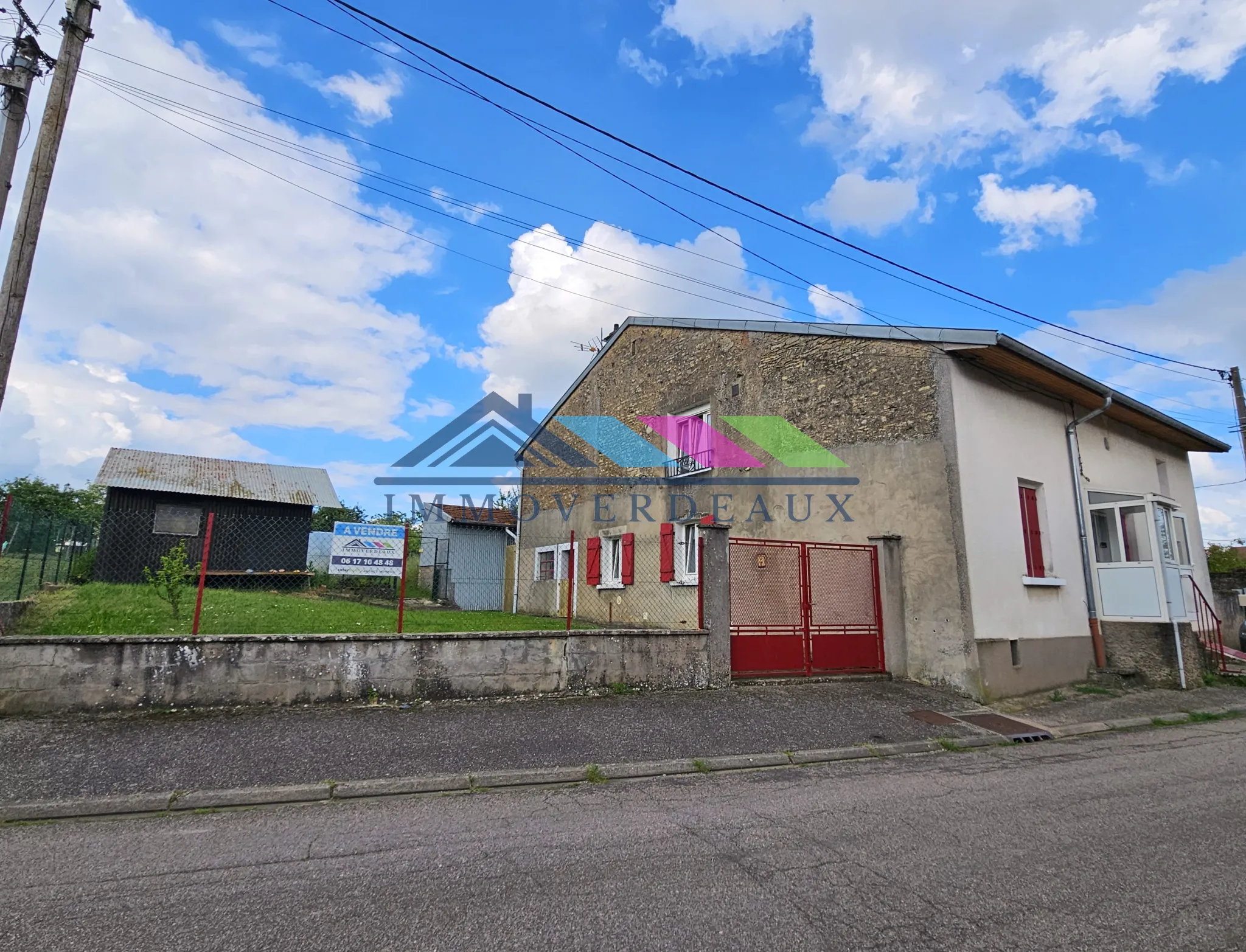 Maison de Village avec Potentiel d'Extension à Chenevières 