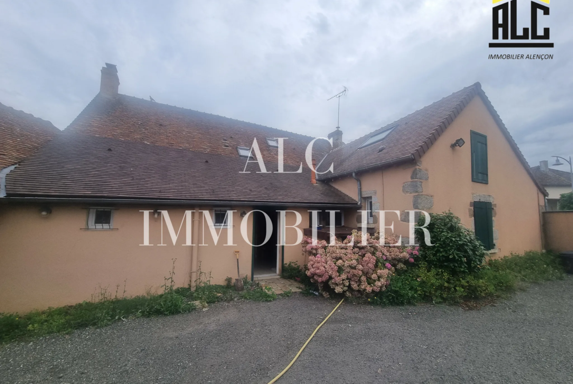 À vendre : Maison de 161 m² avec dépendance à Fresnay Sur Sarthe 