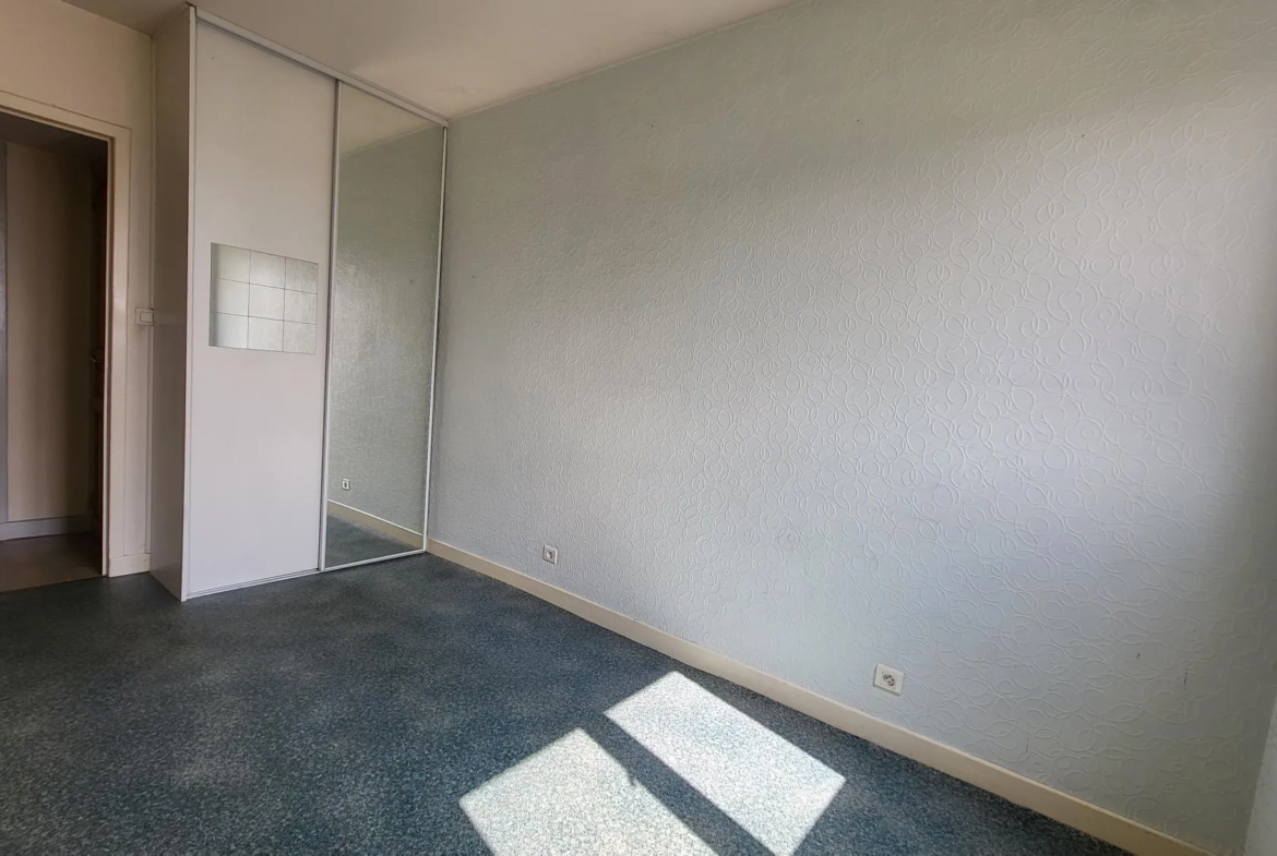 Appartement T4 lumineux à Beaumont avec garage 