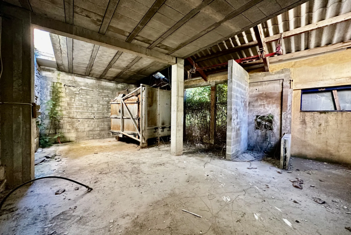 Maison à rénover à Tulette en Drôme Provençale 