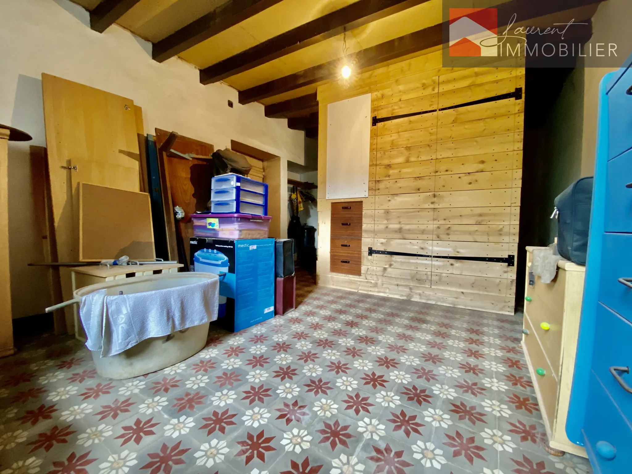 Vente villa 2 chambres à Sermoyer 