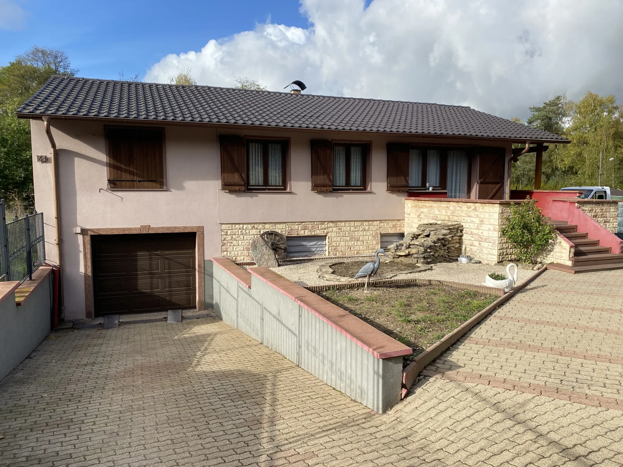 Maison individuelle à Creutzwald - 3 chambres et terrasse 