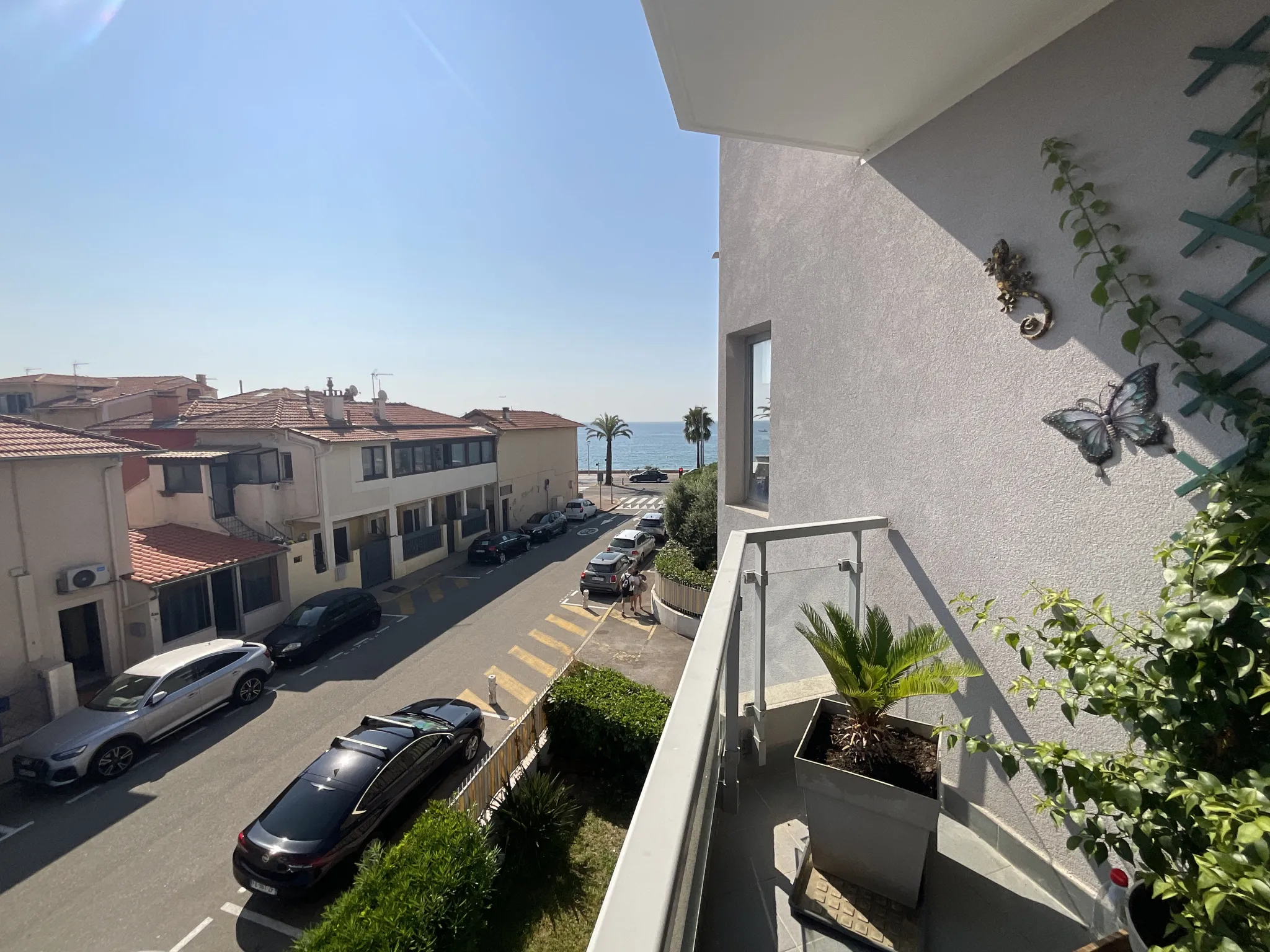 Studio bord de mer à Cagnes sur Mer en parfait état 