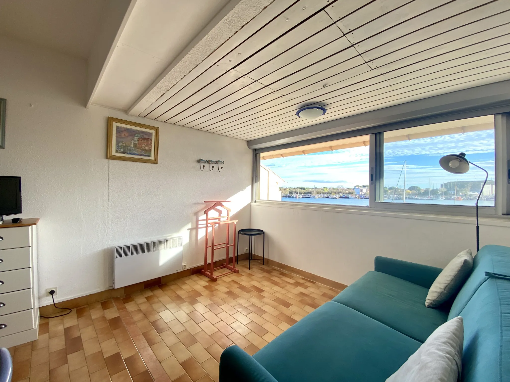 Studio Cabine au Bord de Mer avec Vue sur l'Hérault à Agde 