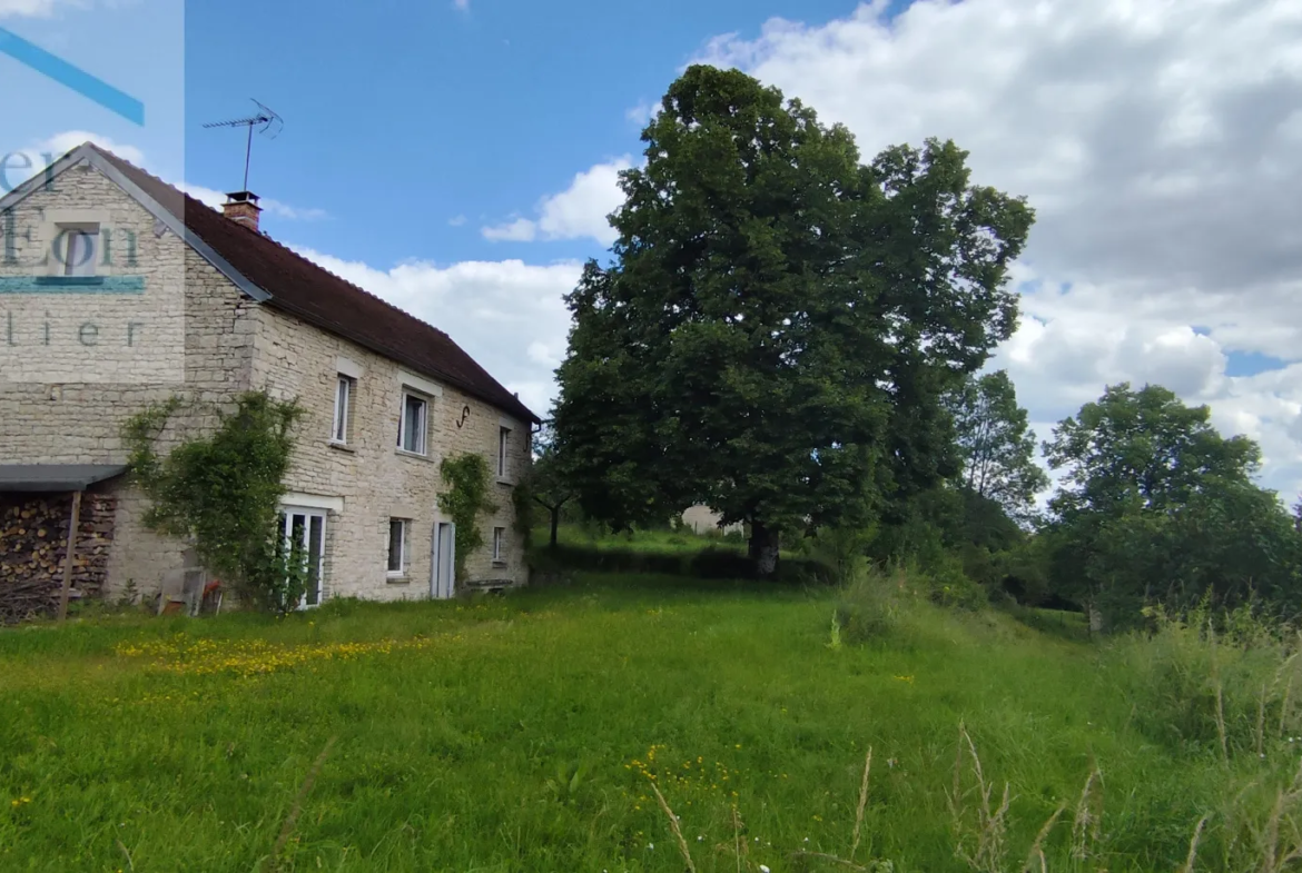 Maison de campagne à Pimelles avec jardin de 4000 m² à vendre 