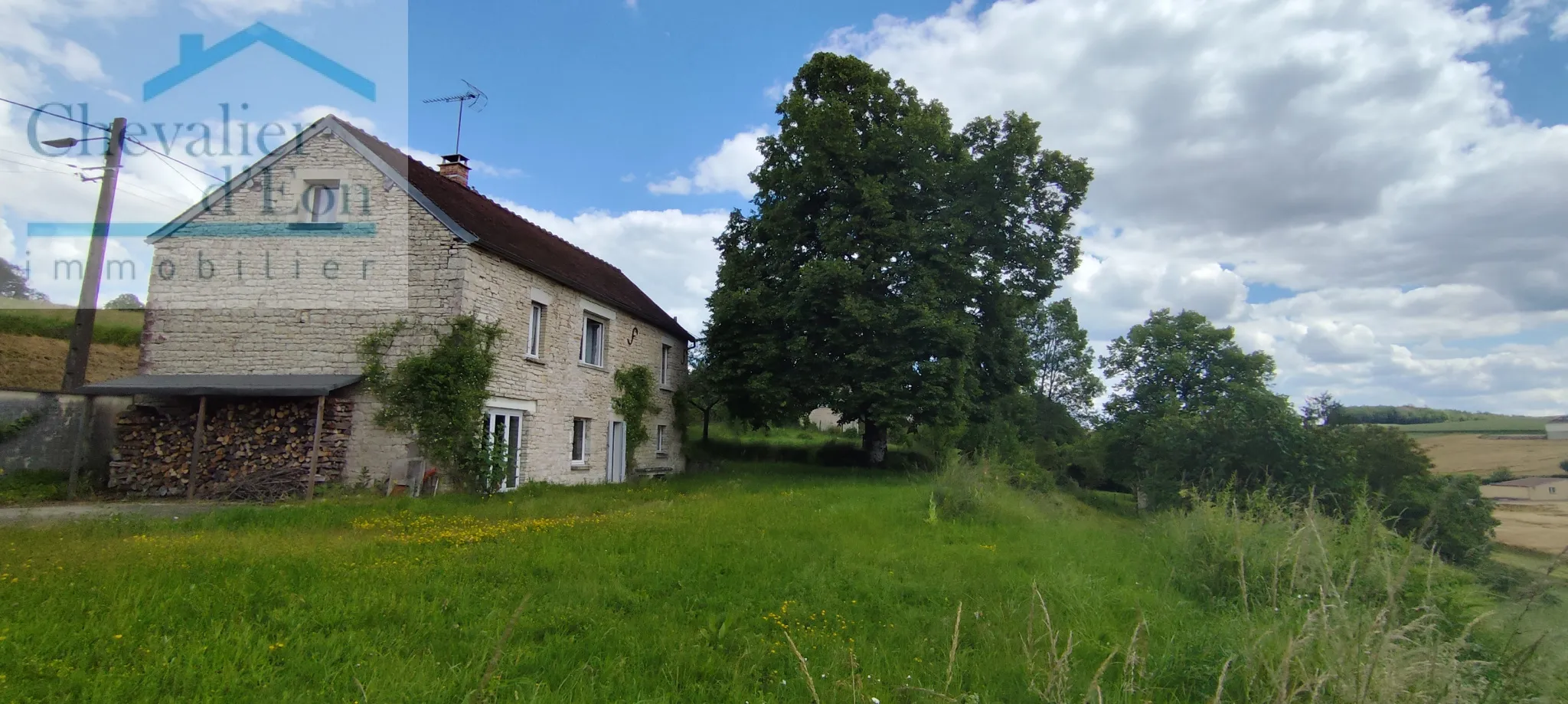 Maison de campagne à Pimelles avec jardin de 4000 m² à vendre 