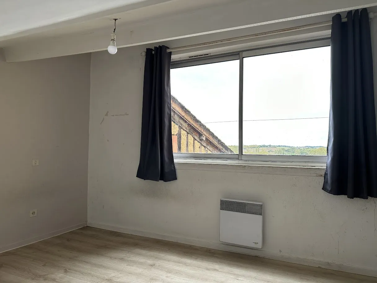 Appartement cosy en vente à Fleurance au cœur du centre-ville 