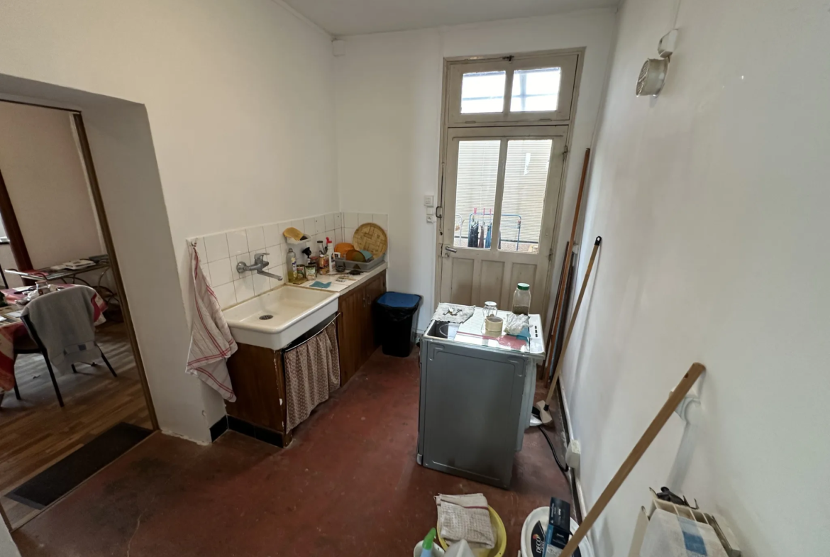 Maison 4 chambres à vendre à Lapalisse - 95 000 € 