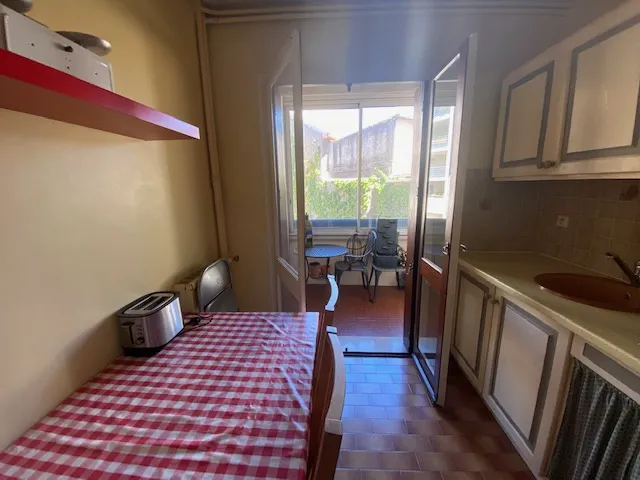 À vendre : Appartement T2 spacieux de 58 m² au centre de Nîmes 