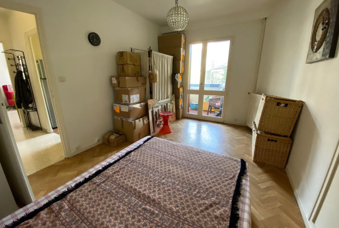 À vendre : Appartement T2 spacieux de 58 m² au centre de Nîmes 