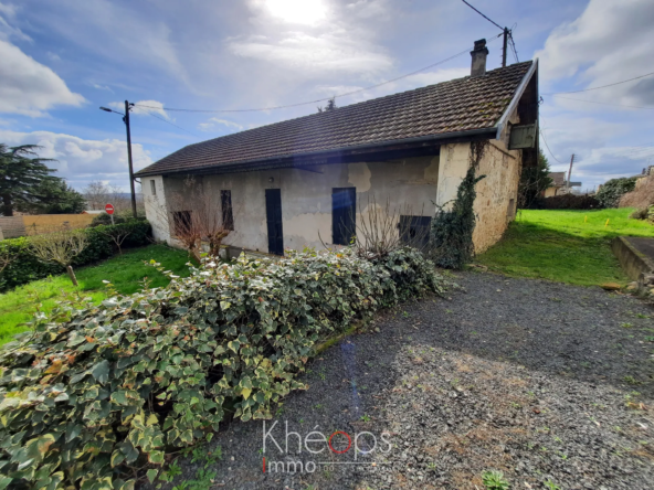 Maison à rénover entièrement avec jardin à Sauveterre-de-Guyenne