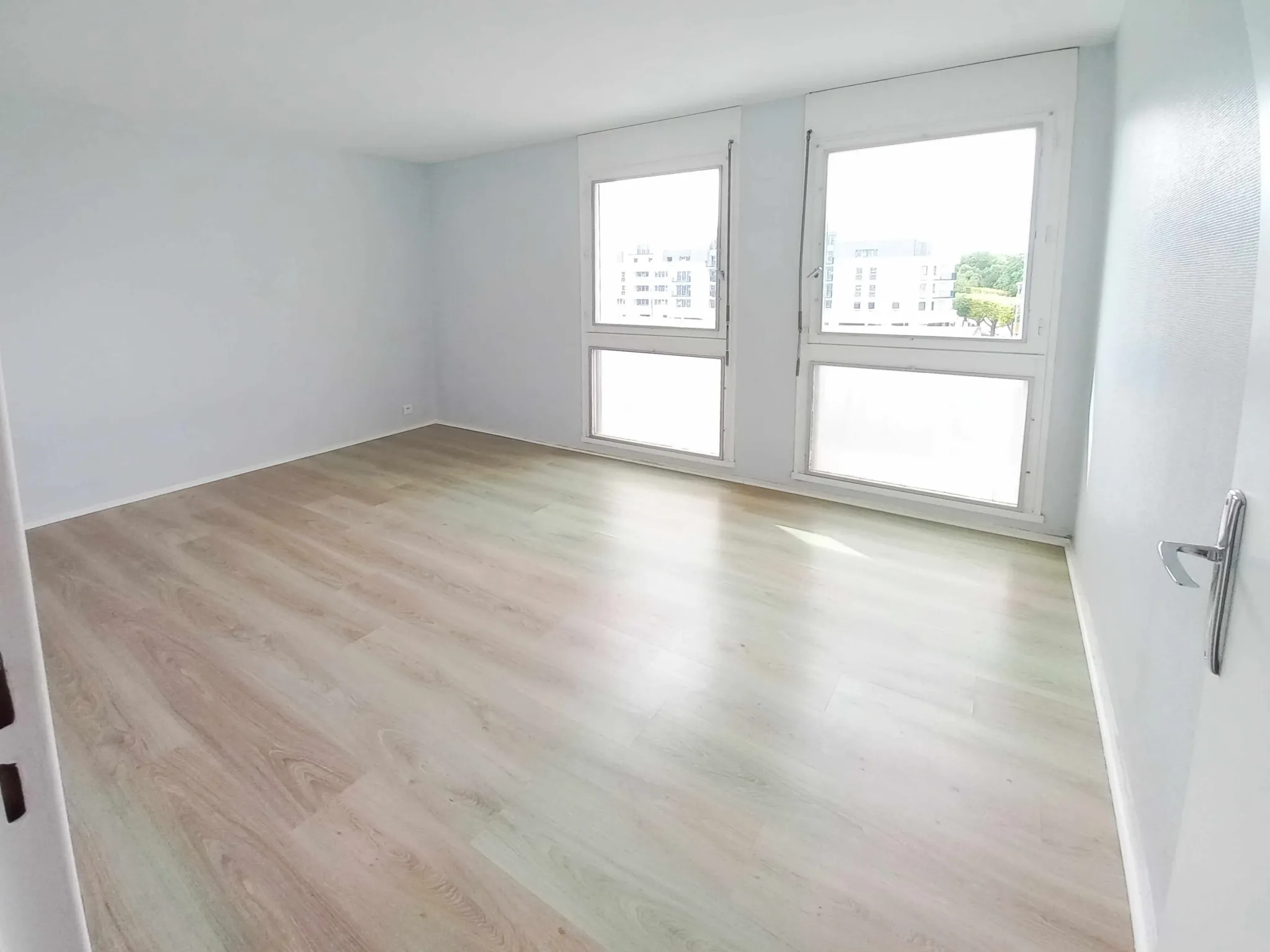 Appartement F2 spacieux à vendre à Créteil 