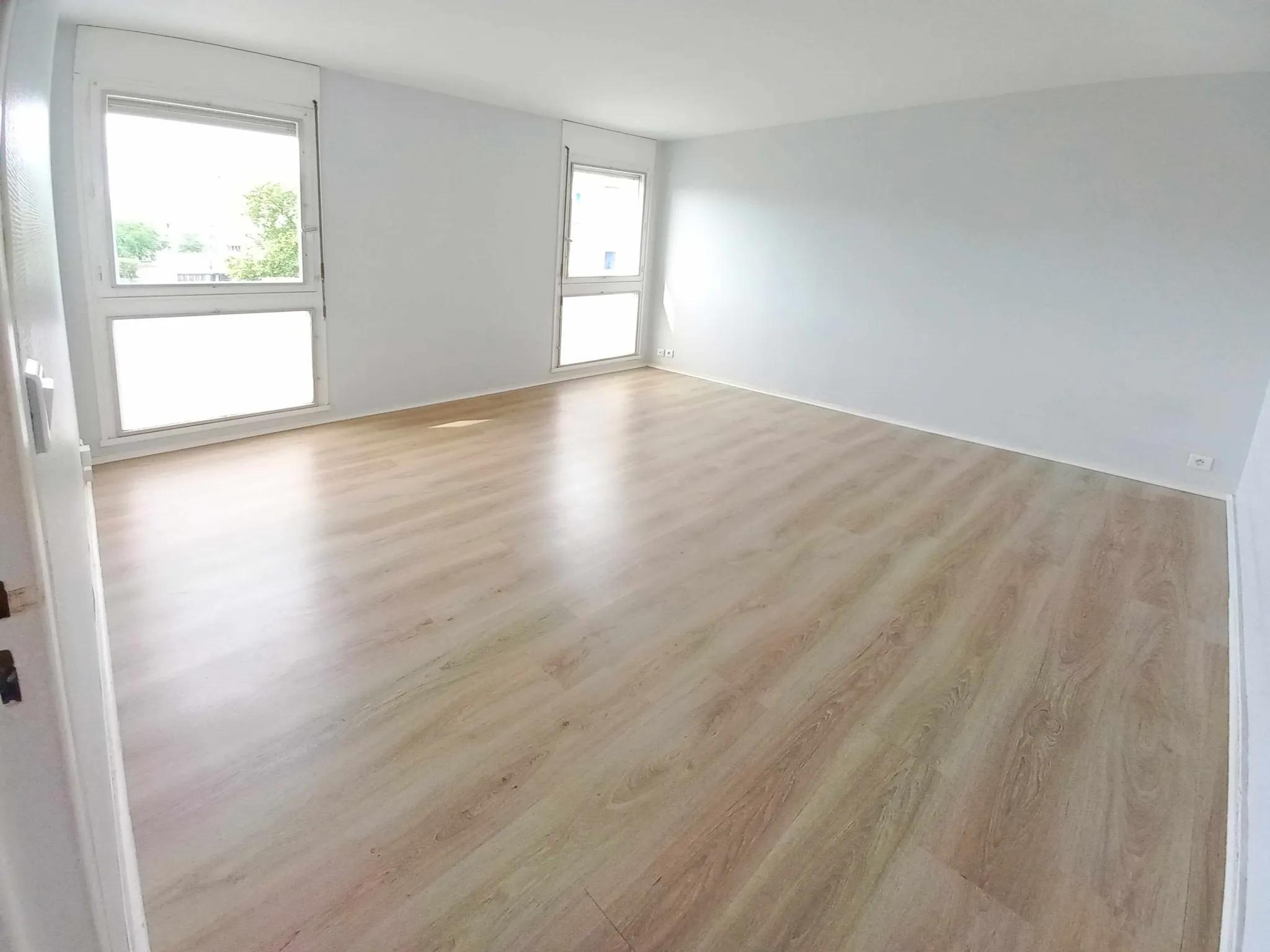 Appartement F2 spacieux à vendre à Créteil 