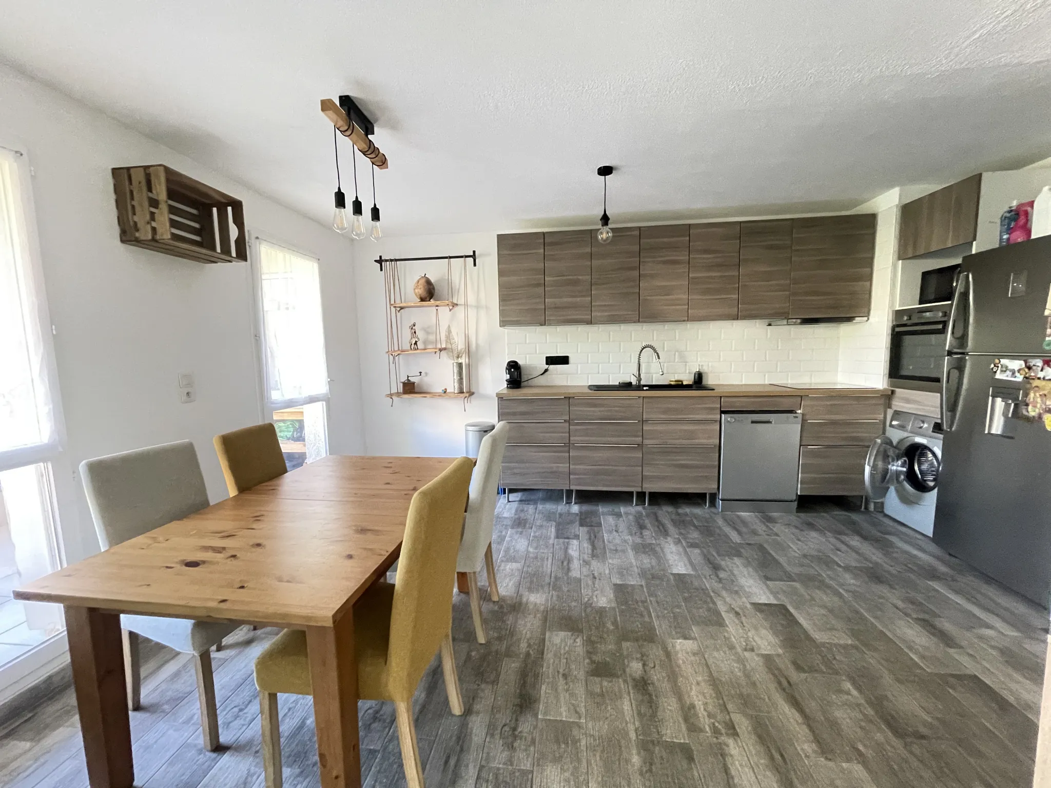 Appartement T4 de 81 m² avec Terrasse à Marseille 