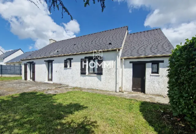 Maison de plain-pied à Mouzeil avec jardin constructible 