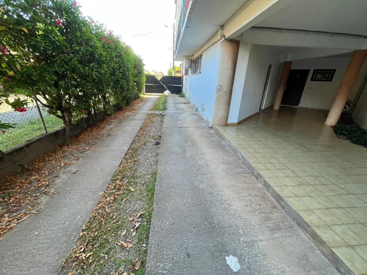 Superbe appartement T2 avec terrasse à Cayenne, secteur Montabo 