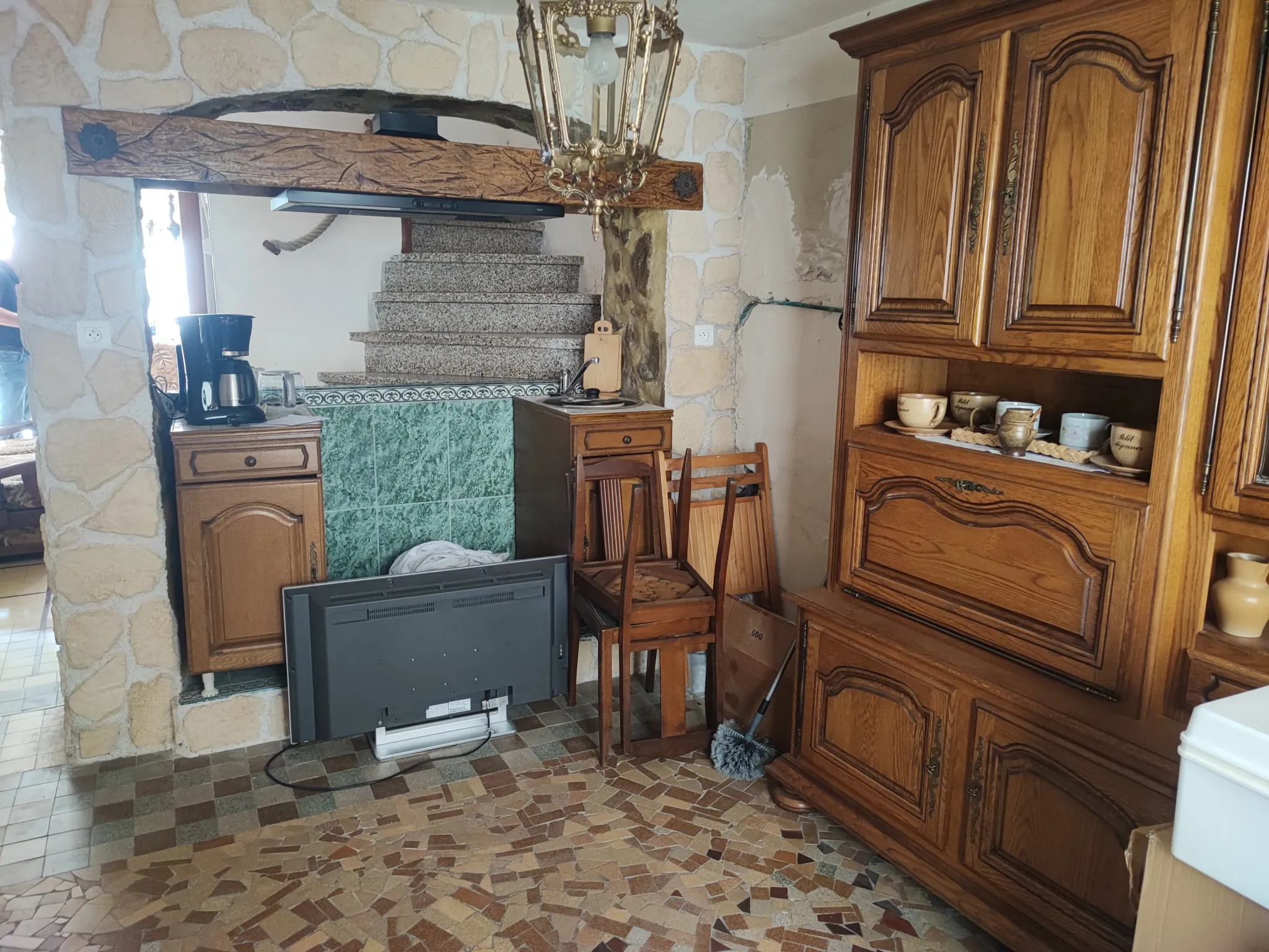 Maison de village à rénover à Puicheric - 37 500 € HAI 