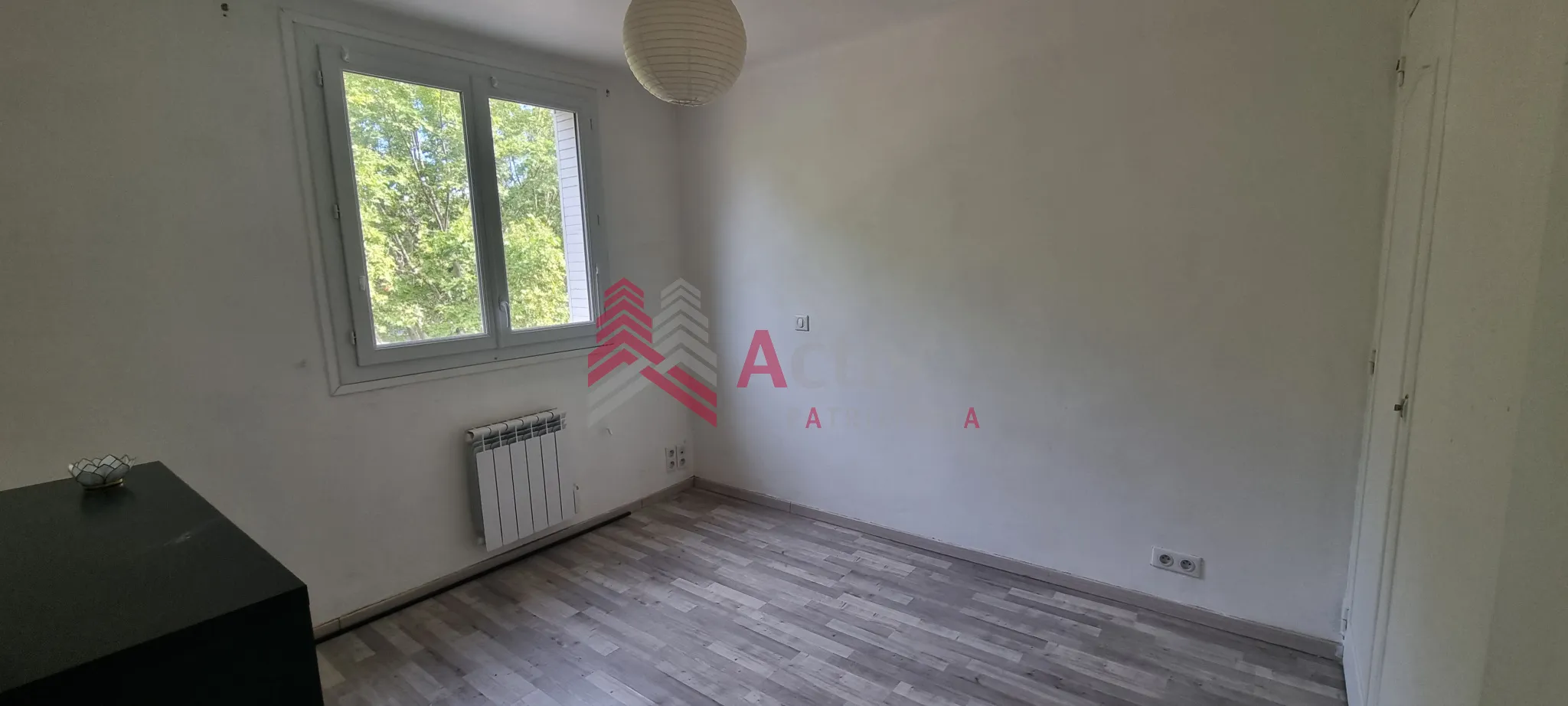 Vente Appartement T3 Rénové à Arles, Quartier Alyscamps 