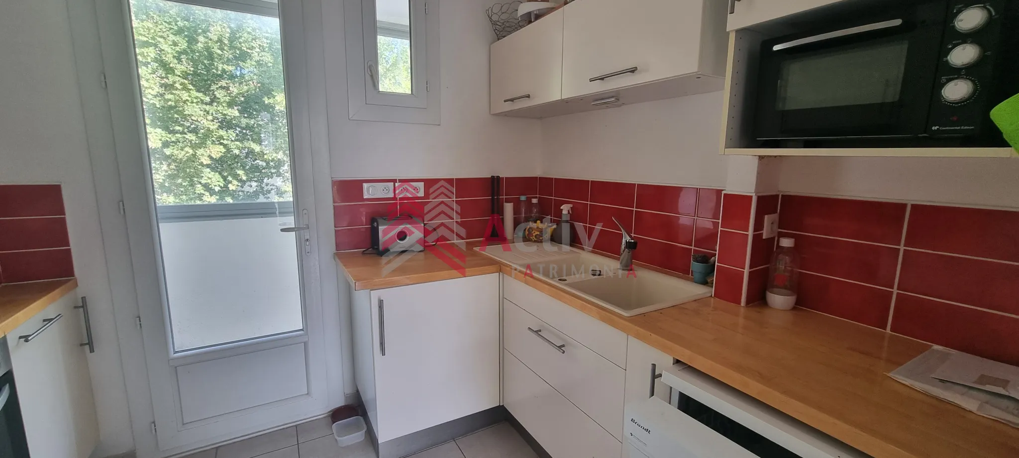 Vente Appartement T3 Rénové à Arles, Quartier Alyscamps 