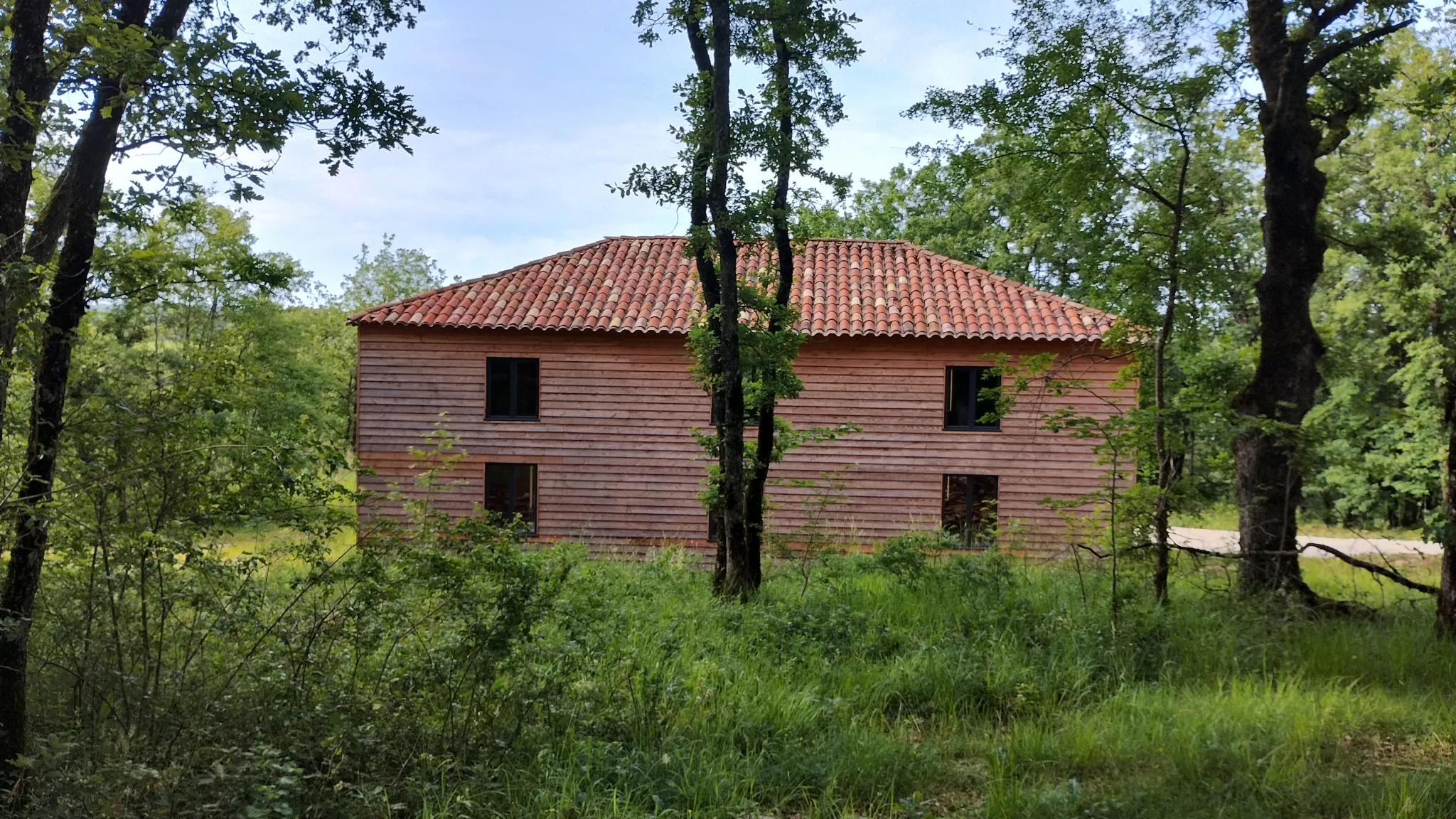 Maison ossature bois à vendre au milieu des bois à Masquieres 