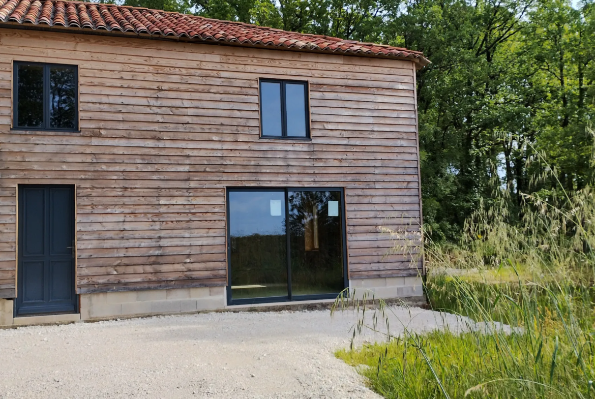 Maison ossature bois à vendre au milieu des bois à Masquieres 