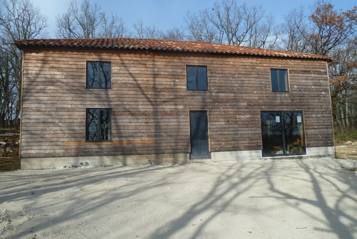 Maison ossature bois à vendre au milieu des bois à Masquieres 