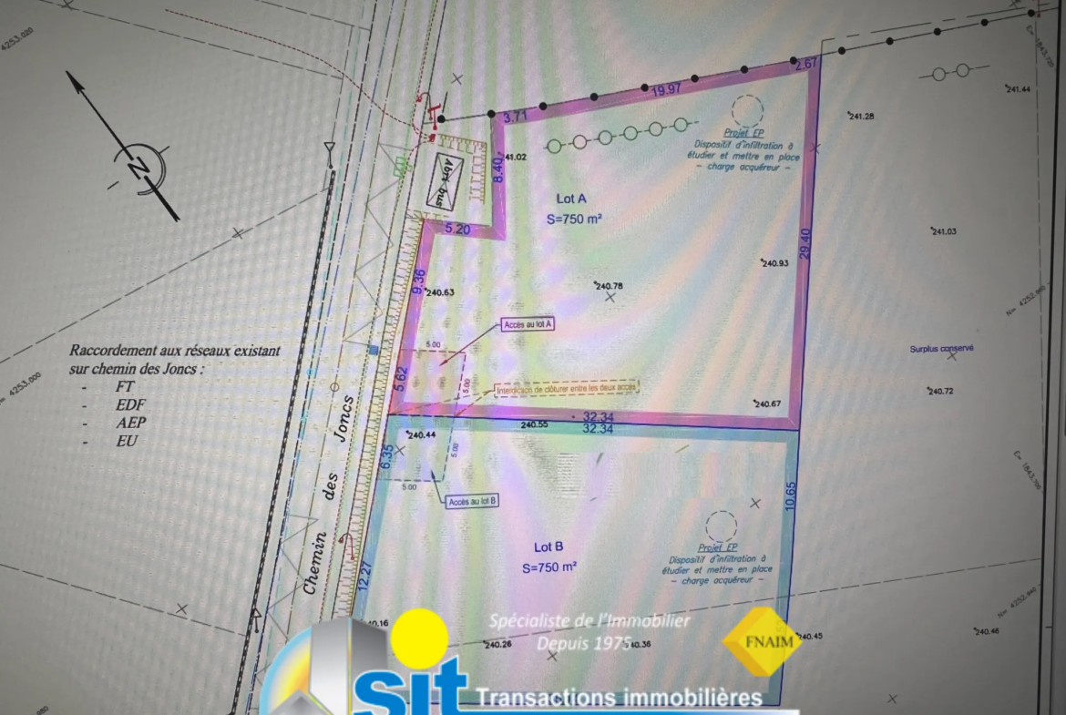 Terrain à bâtir de 750 m2 à REVENTIN-VAUGRIS 