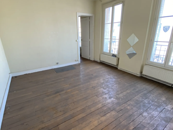 À vendre : Appartement 2 pièces à Adamville, St Maur des Fossés