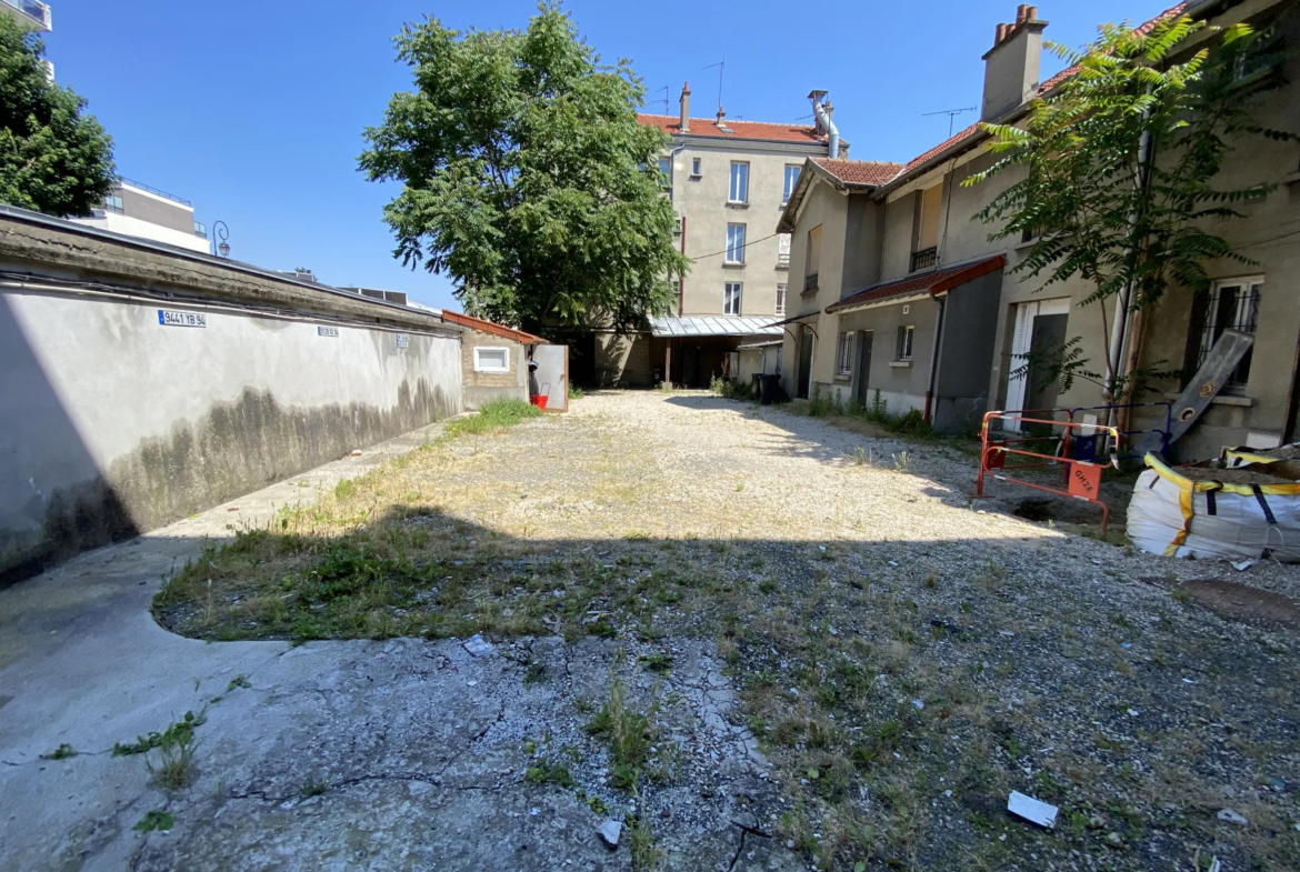 À vendre : Appartement 2 pièces à Adamville, St Maur des Fossés 