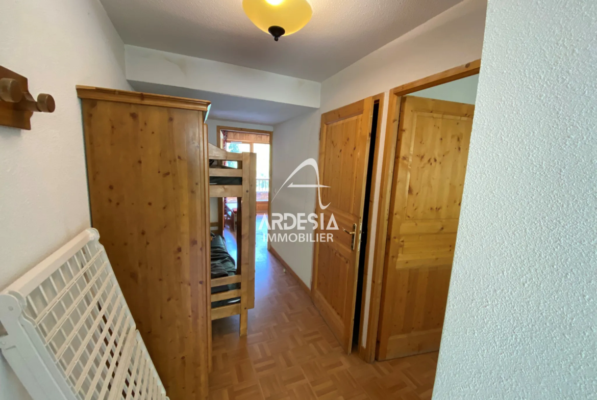 Appartement 2 pièces à vendre à Saint-Sorlin d'Arves - 80000 € 