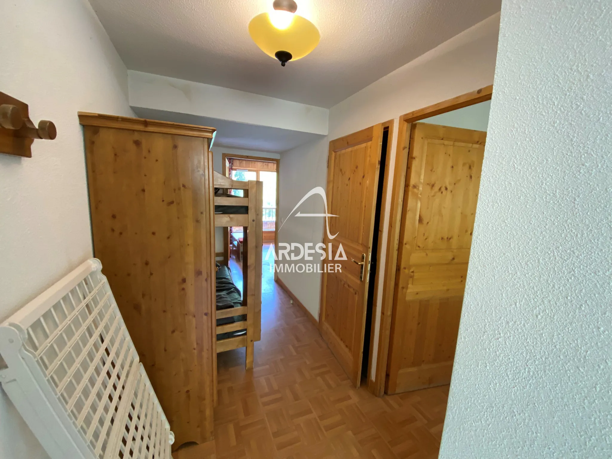 Appartement 2 pièces à vendre à Saint-Sorlin d'Arves - 80000 € 