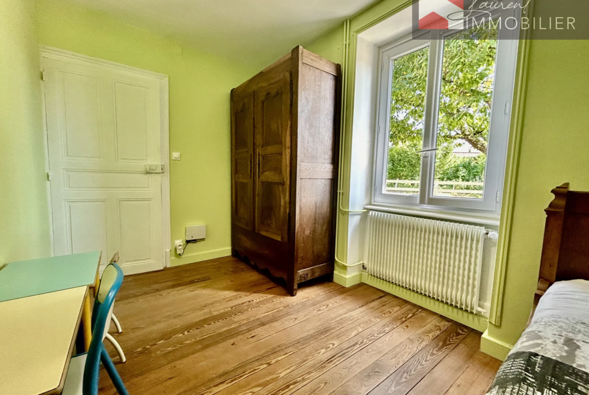 Maison en vente à Ratenelle (71) avec jardin 