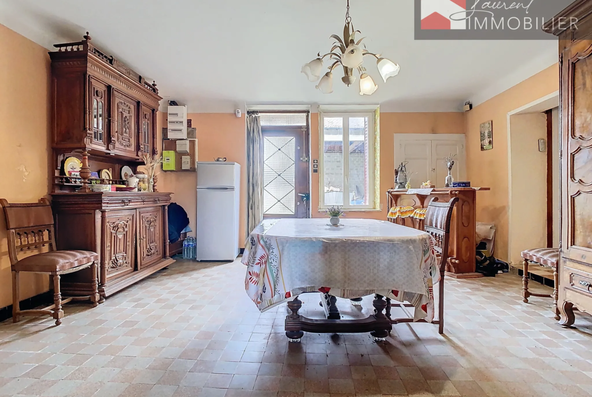 Vente d'une grande maison avec 3 chambres près de Pont-de-Vaux 