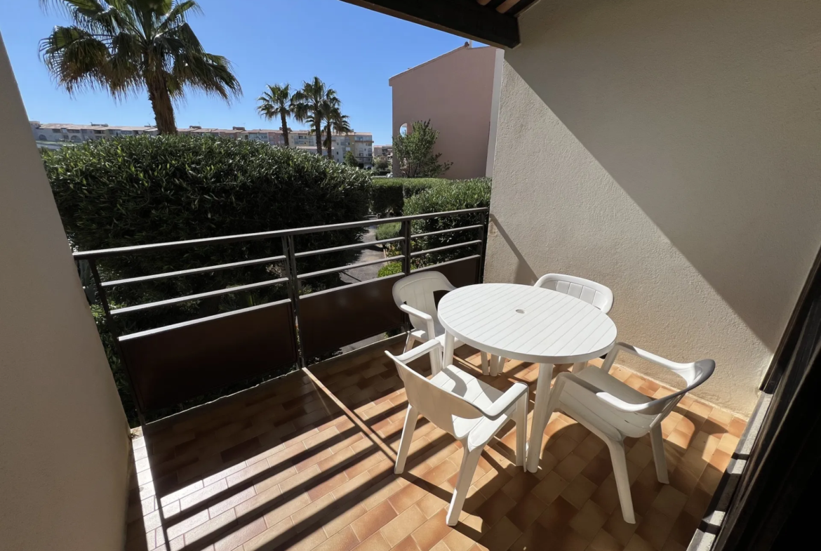 Studio Coin Cabine + Parking + Piscine Quartier Avant Port 