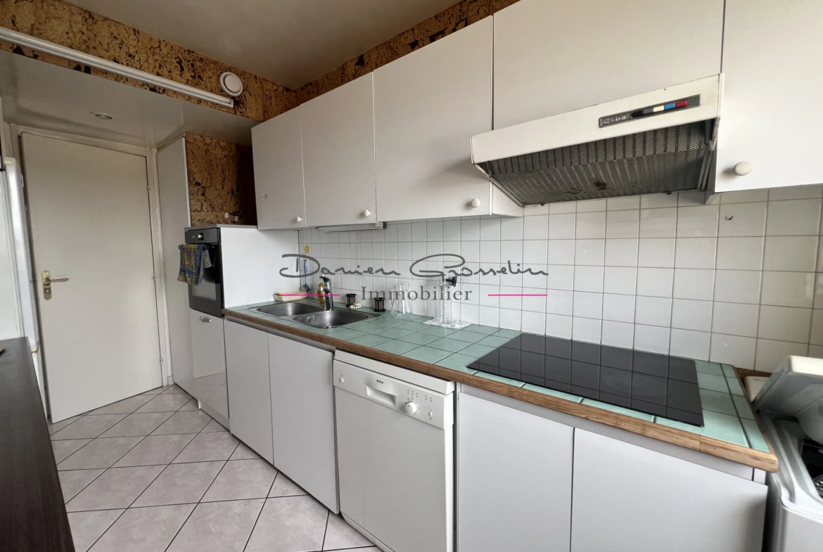 Appartement 106 m² à vendre au centre de Roanne 