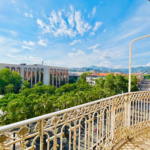 Vente Appartement 3 pièces de 55 m² à Nice - Dernier étage avec balcon et vue dégagée