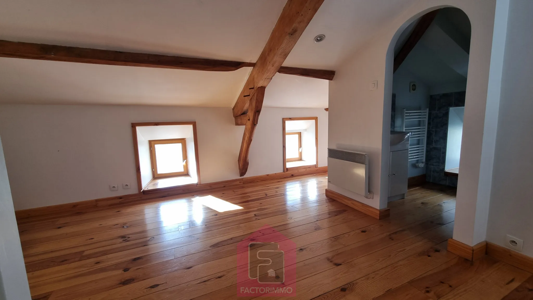 Vente Jolie Maison de Village à Puy l'Évêque 