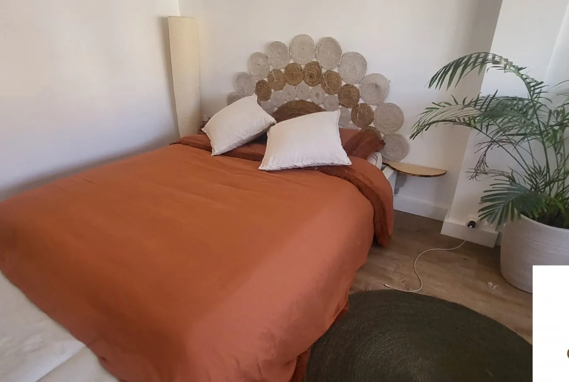 Bel Appartement T2 à Marseille, Rue Caisserie, 13002 