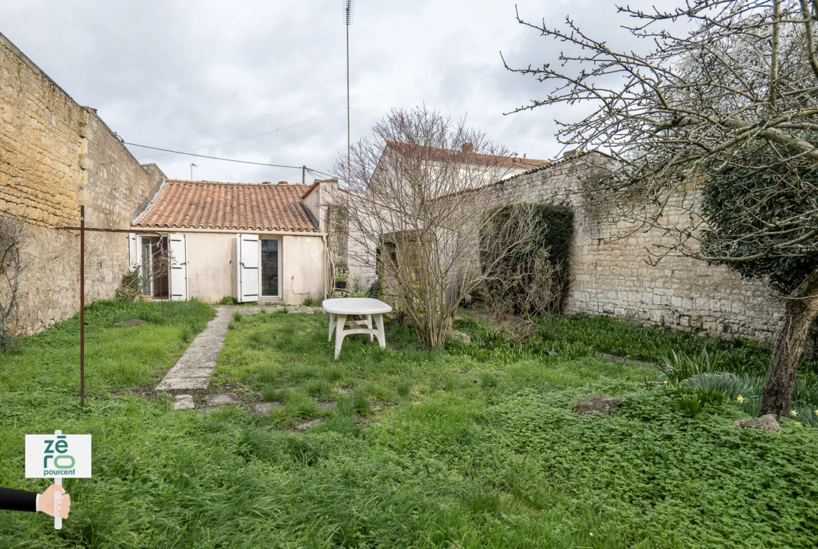 Maison à vendre à Luçon, proche de l'hypercentre 