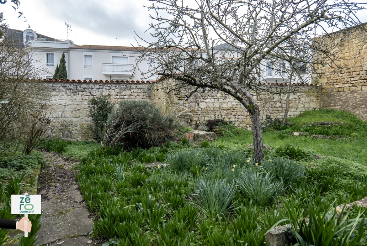 Maison à vendre à Luçon, proche de l'hypercentre 